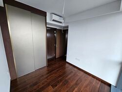 Slim Barracks Rise (D5), Condominium #637754971